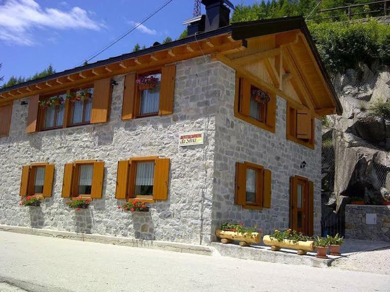 Affittacamere Da Silvia Santa Barbara  Εξωτερικό φωτογραφία